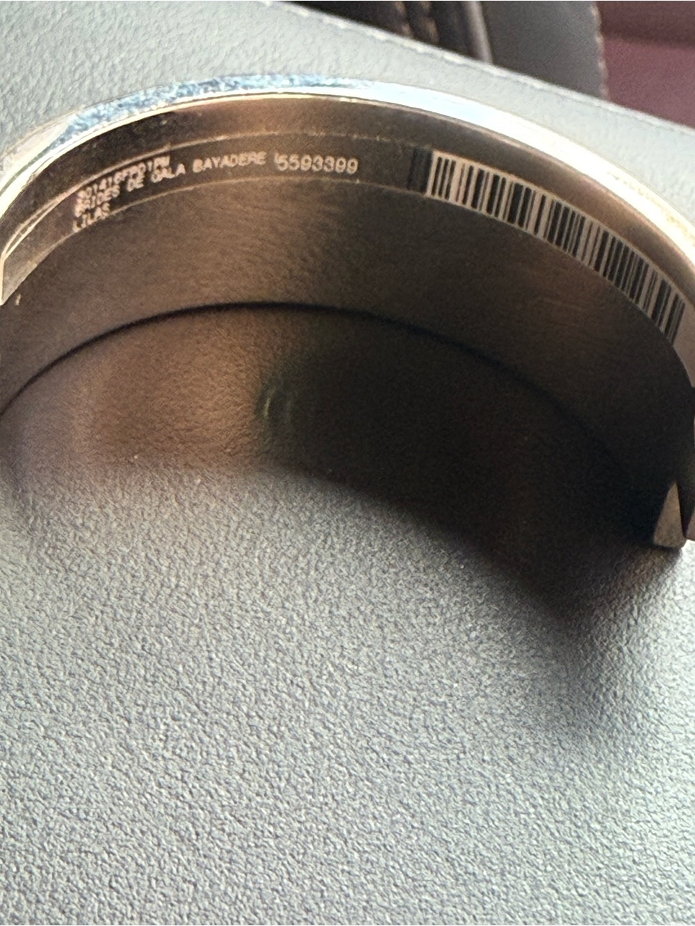 Hermès Lavender and White Clic Clac H Enamel Bracelet with Gold Accents - Picture 5 of 5
